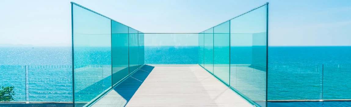 Customized Glass Pool Fence Repair Services in Wellington, FL